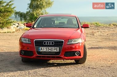 Седан Audi A4 2010 в Изюме