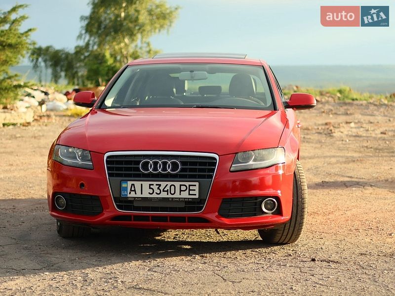 Седан Audi A4 2010 в Изюме