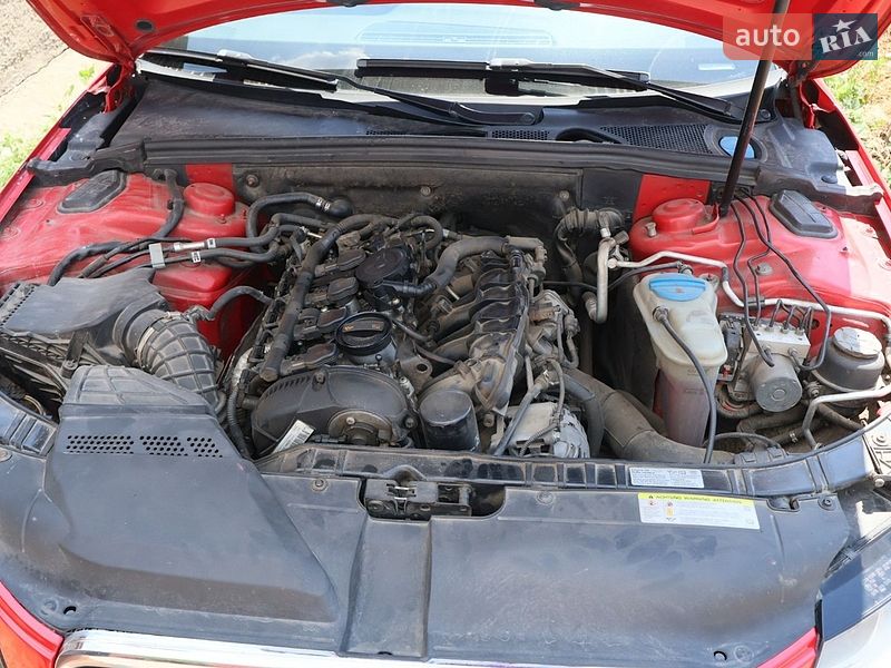 Седан Audi A4 2010 в Изюме