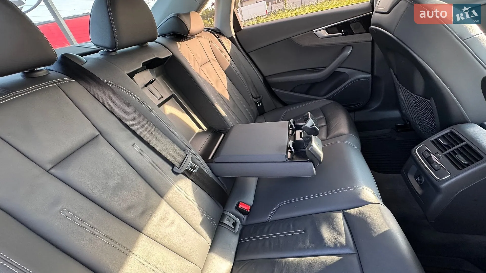 2021 Audi A4 - мініатюра 38