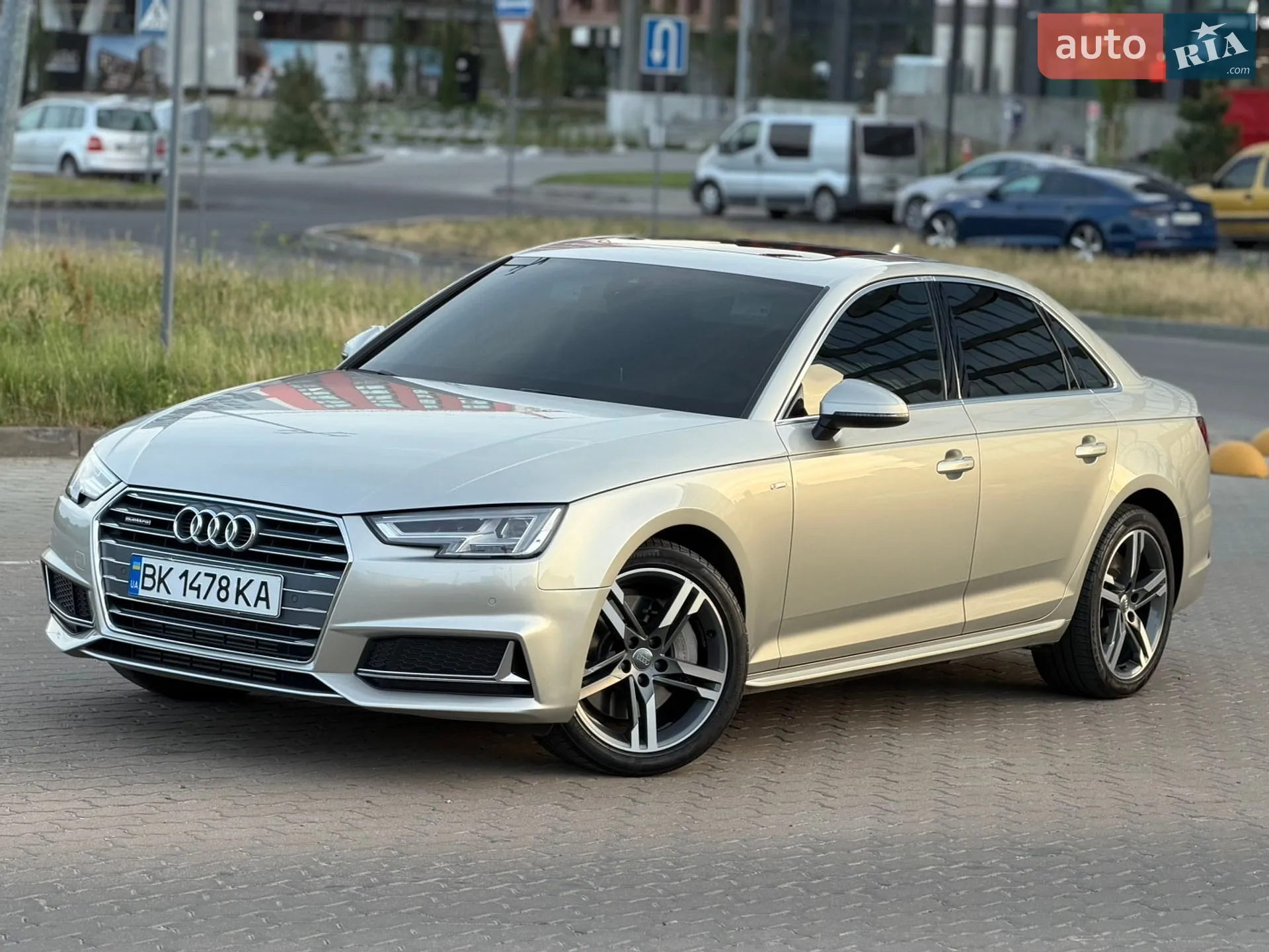 2017 Audi A4 - мініатюра 2