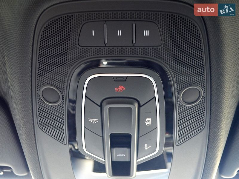 Седан Audi A4 2017 в Одессе