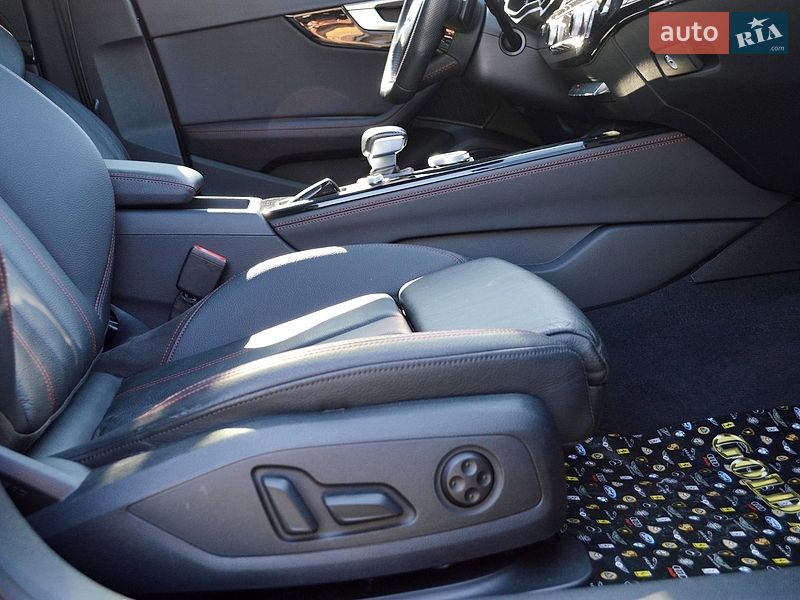 Седан Audi A4 2017 в Одессе