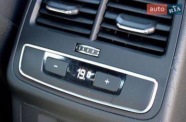 Седан Audi A4 2017 в Одессе