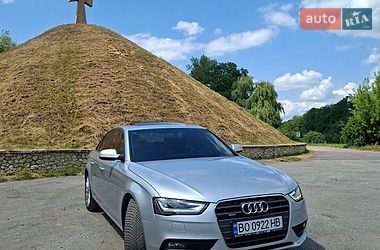Седан Audi A4 2013 в Тернополе