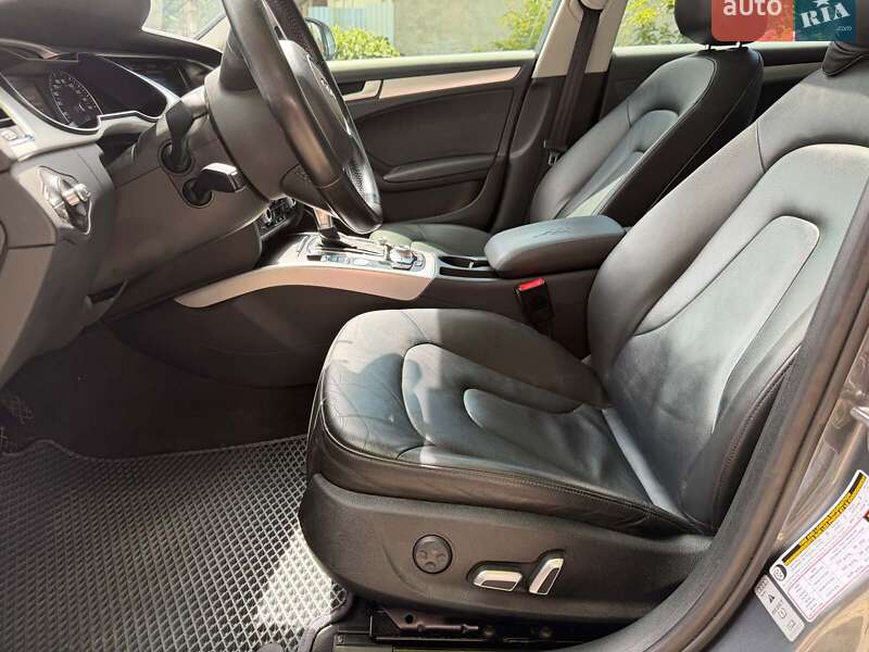 Седан Audi A4 2015 в Киеве