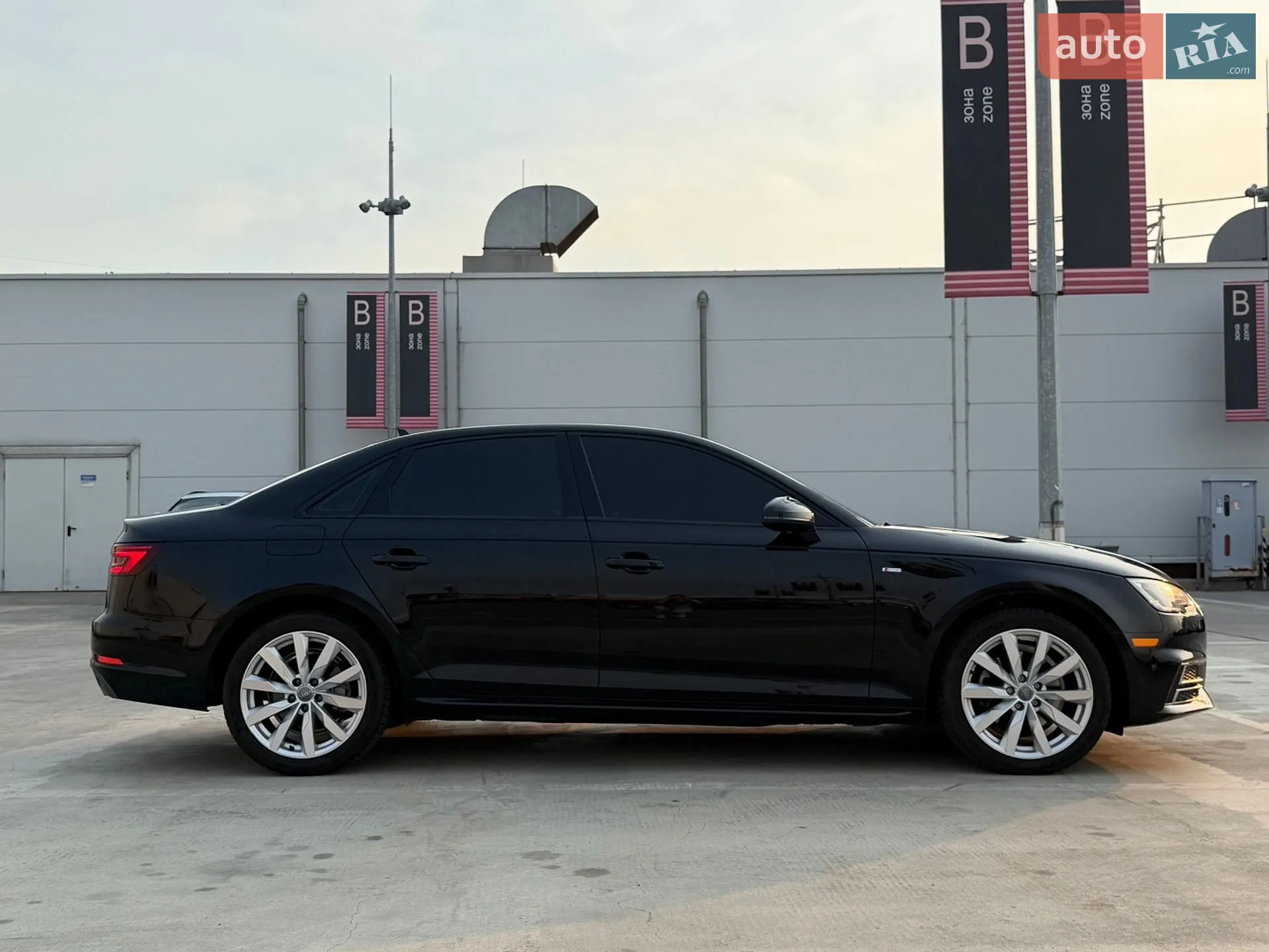 2018 Audi A4 - мініатюра 3