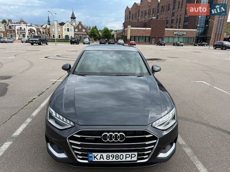 Audi A4 2023