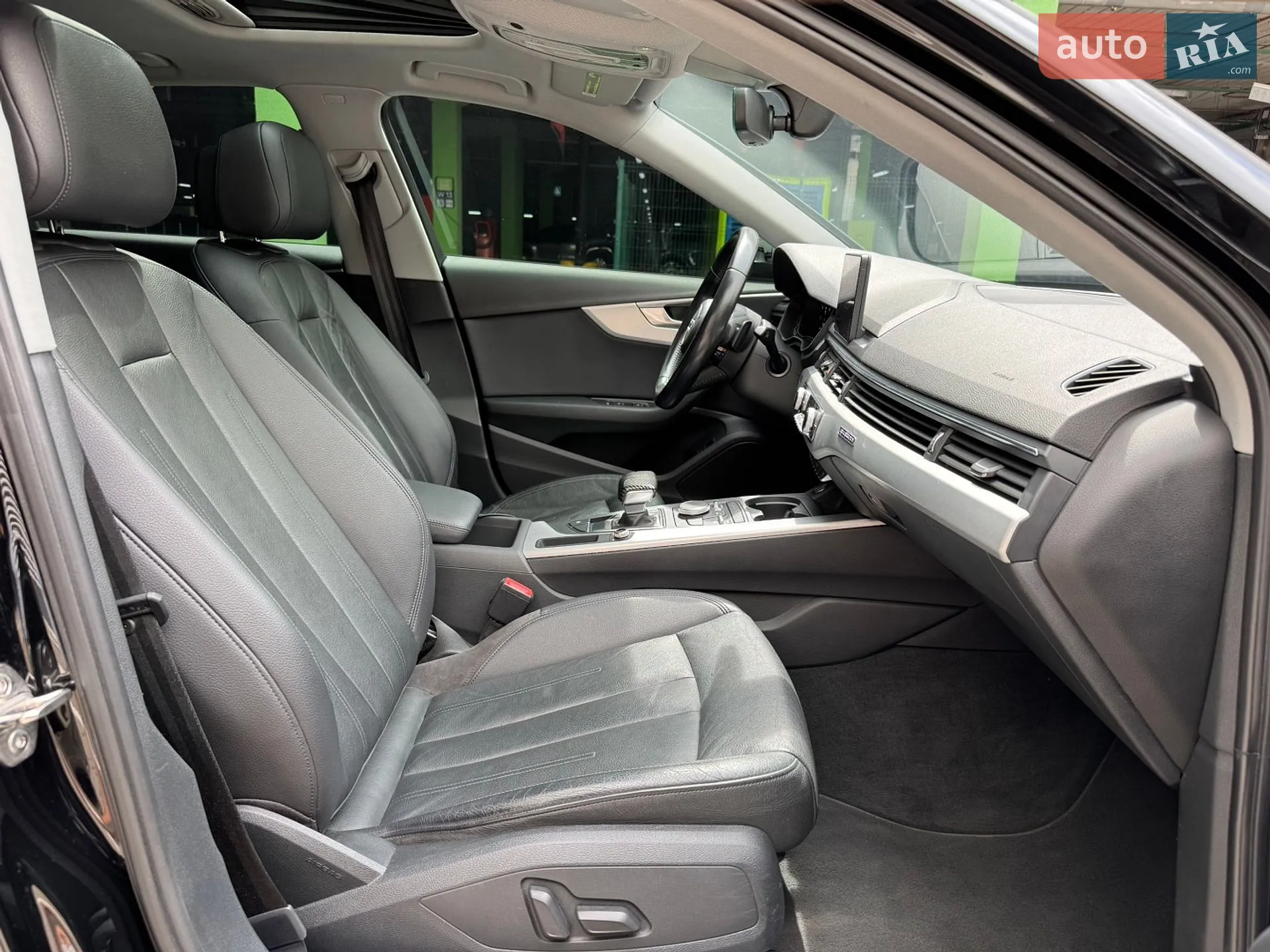 2016 Audi A4 - мініатюра 37