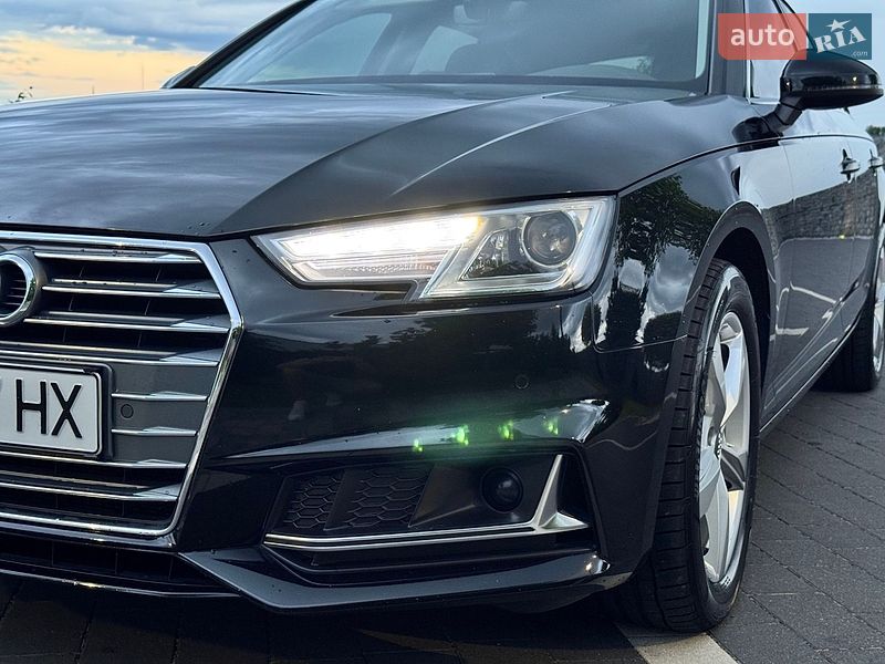 Універсал Audi A4 2019 в Мукачевому