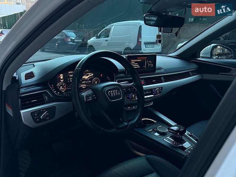 Седан Audi A4 2018 в Виннице