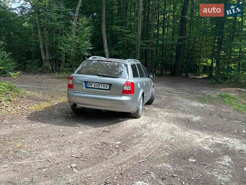 Універсал Audi A4 2004 в Ужгороді