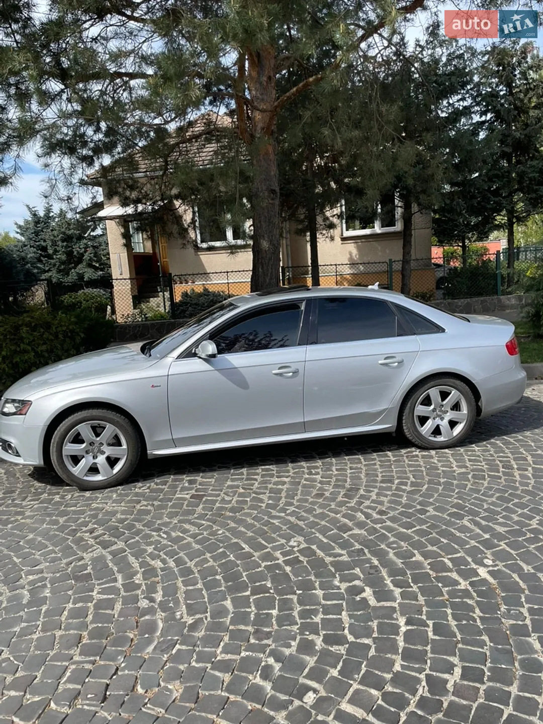 2011 Audi A4 - мініатюра 3