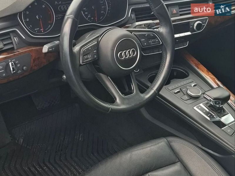 Седан Audi A4 2016 в Дніпрі