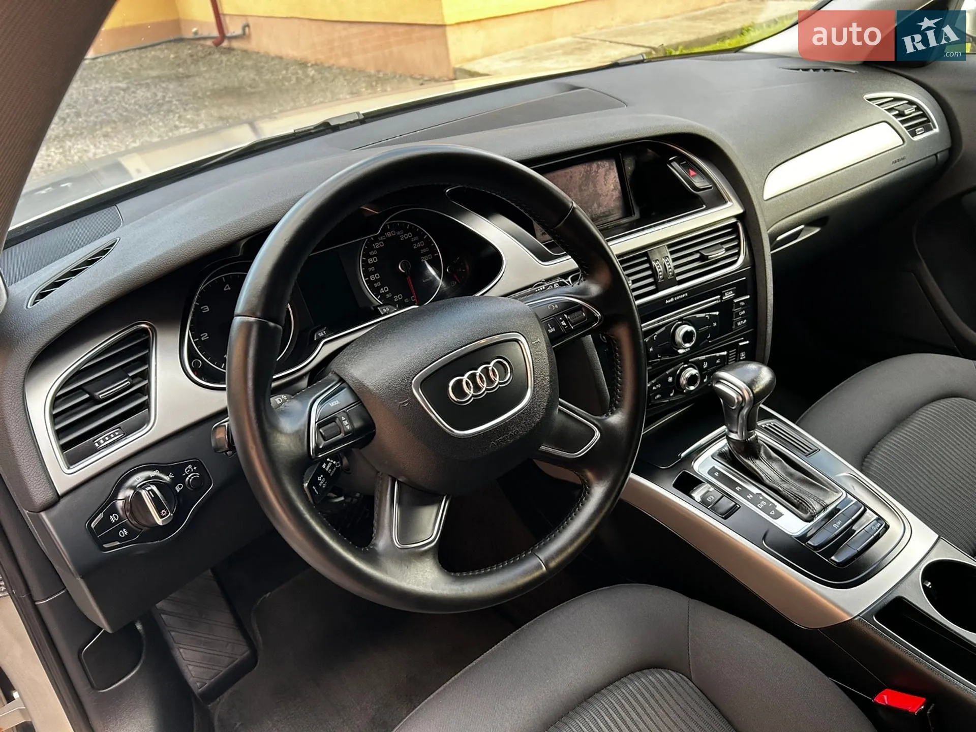 2012 Audi A4 - мініатюра 17
