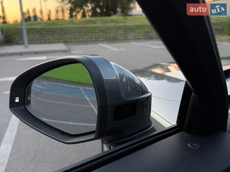 Універсал Audi A4 2017 в Києві