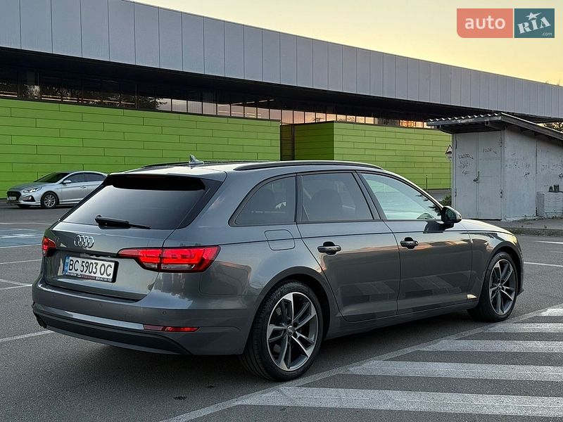 Універсал Audi A4 2017 в Києві