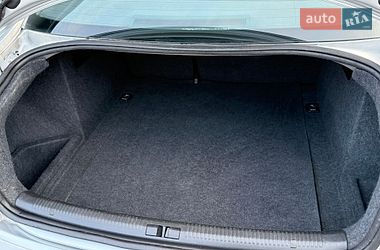 Седан Audi A4 2002 в Сарнах
