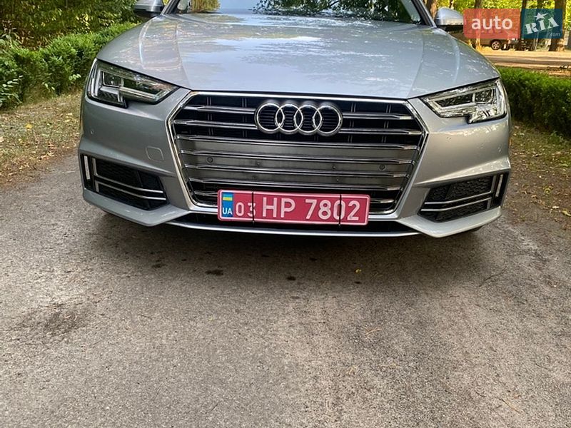 Седан Audi A4 2018 в Дубно