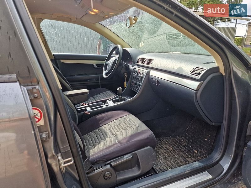 Седан Audi A4 2006 в Хмельнике