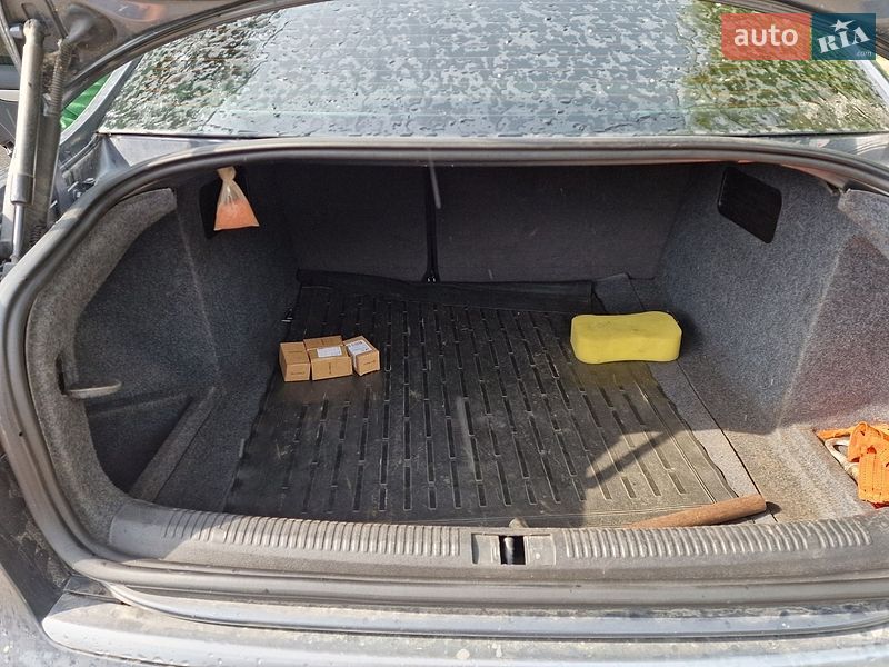 Седан Audi A4 2006 в Хмельнике