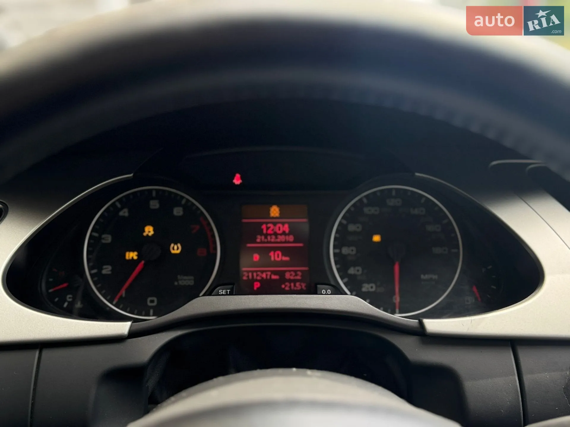 2010 Audi A4 - мініатюра 9