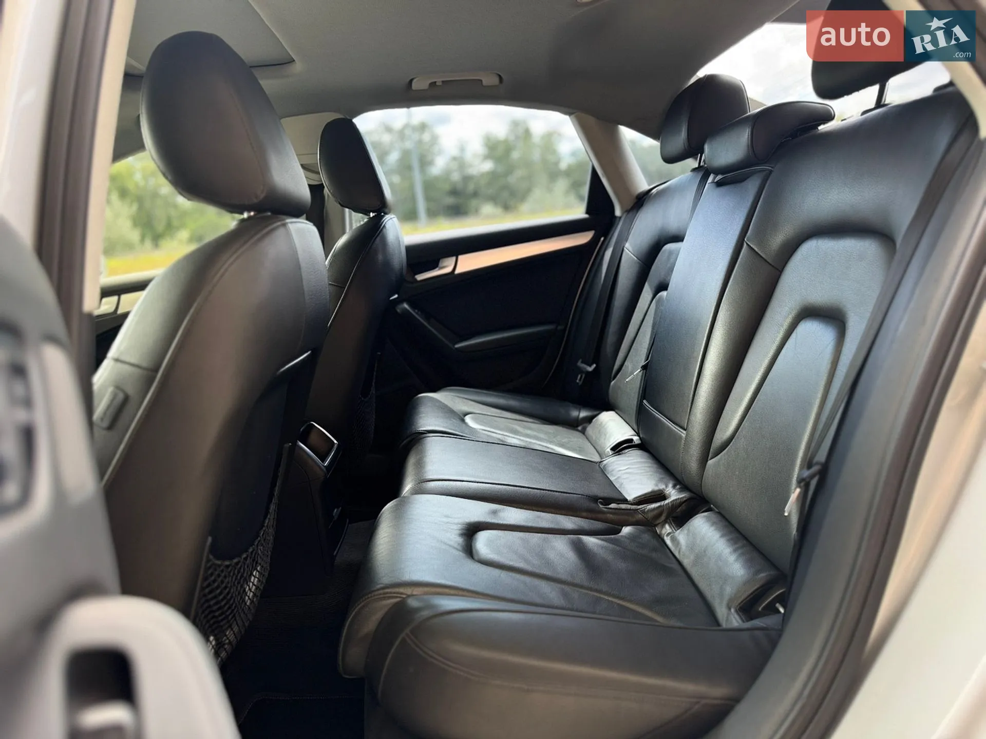 2010 Audi A4 - мініатюра 14