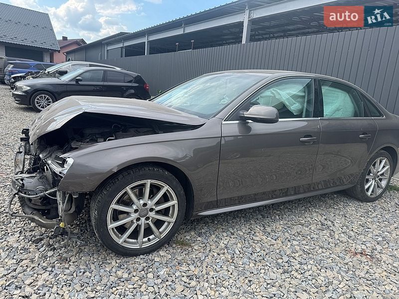 Audi A4, фото з оголошення