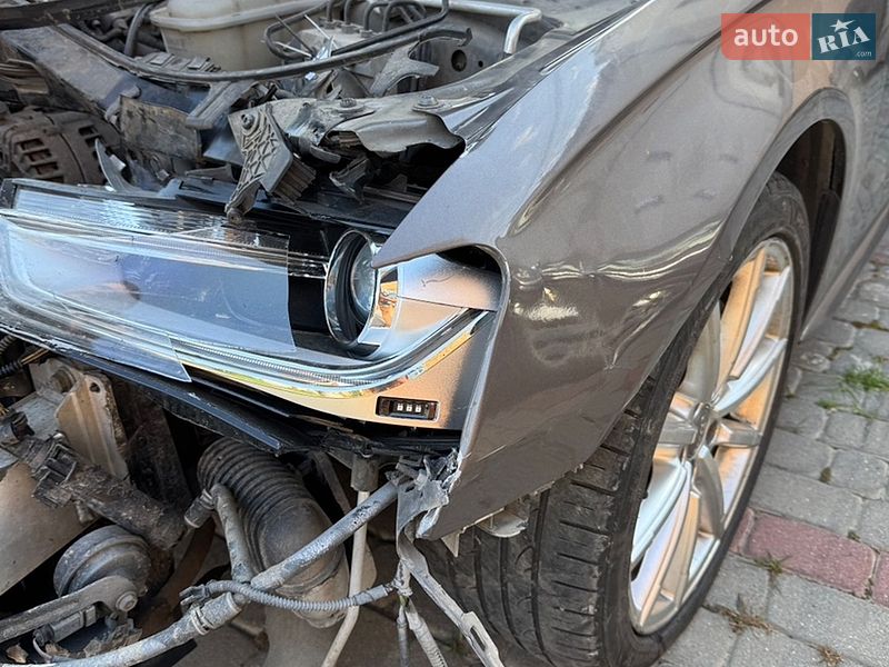 Седан Audi A4 2014 в Івано-Франківську