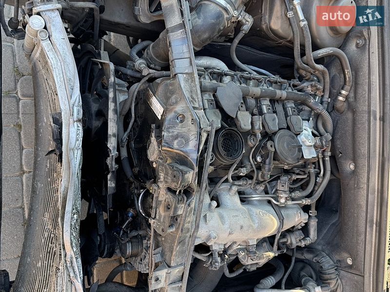 Седан Audi A4 2014 в Івано-Франківську
