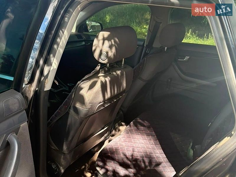 Універсал Audi A4 2004 в Первомайську