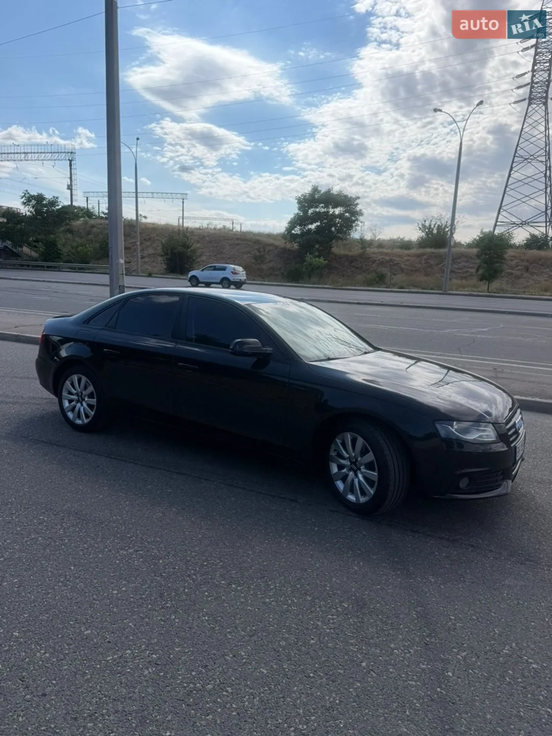 2010 Audi A4 - мініатюра 4
