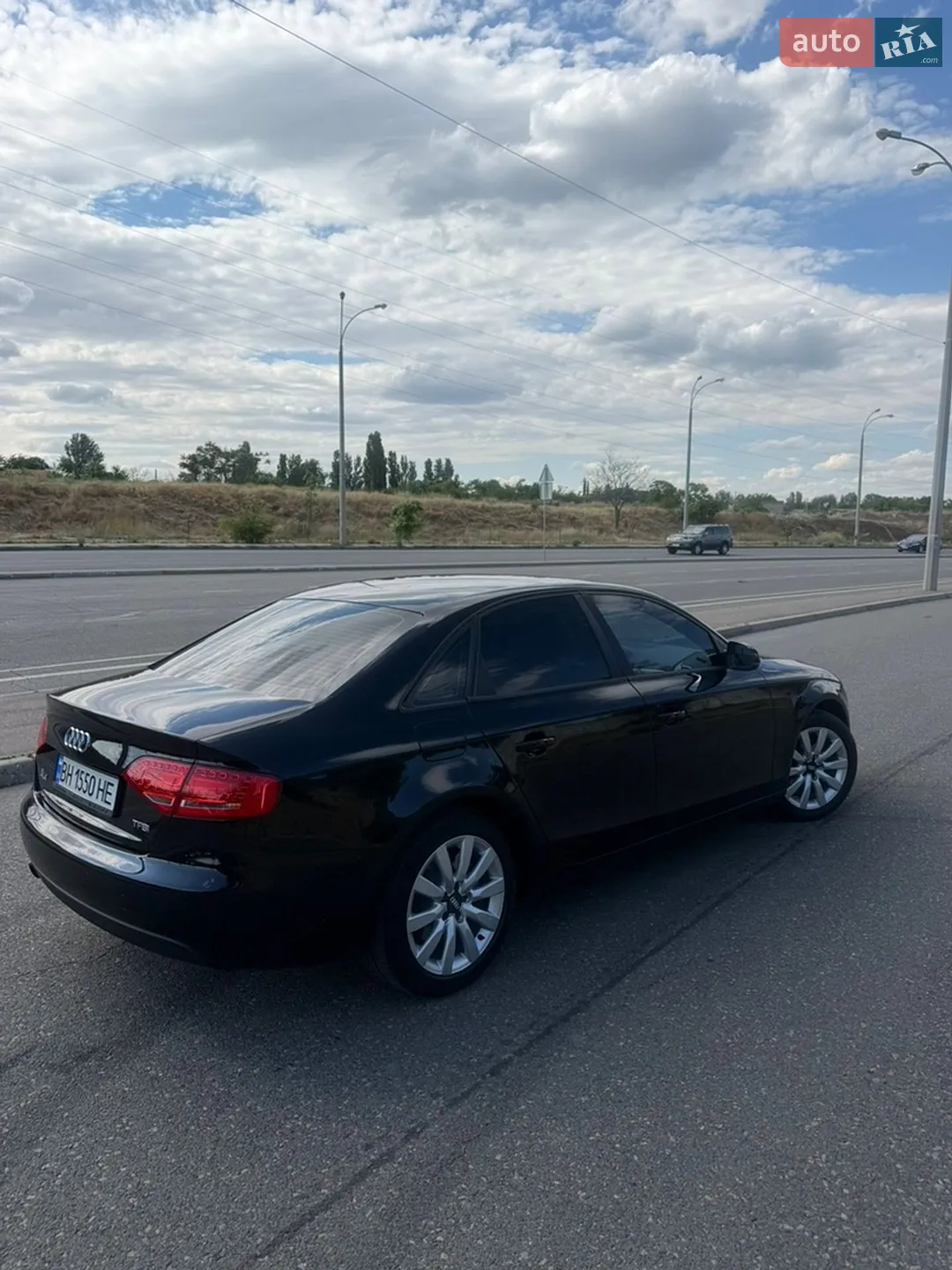 2010 Audi A4 - мініатюра 5