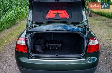 Седан Audi A4 2001 в Обухове