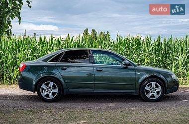 Седан Audi A4 2001 в Обухове