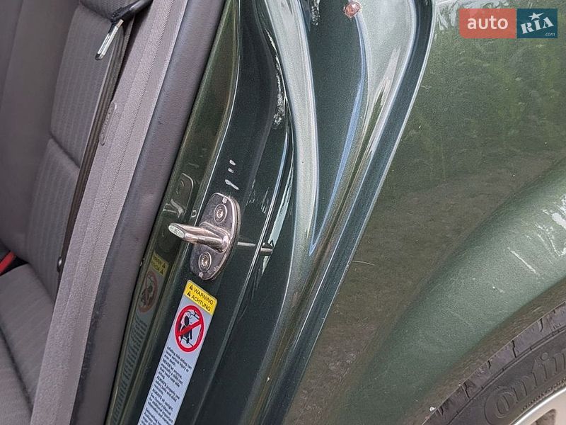Седан Audi A4 2001 в Обухове