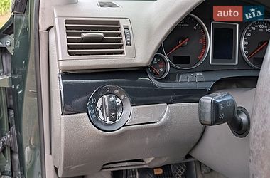 Седан Audi A4 2001 в Обухове