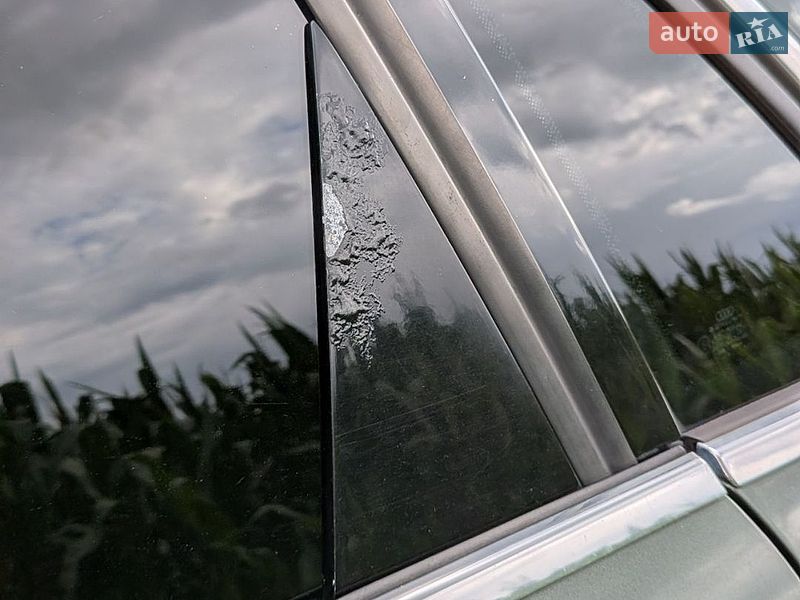 Седан Audi A4 2001 в Обухове