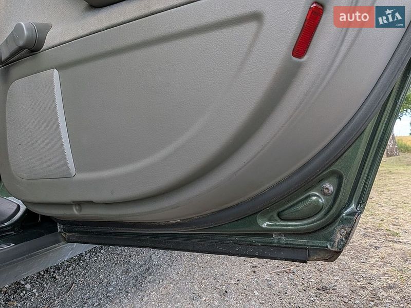 Седан Audi A4 2001 в Обухове