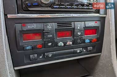 Седан Audi A4 2001 в Обухове