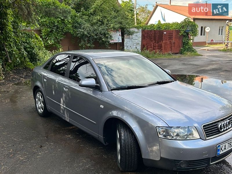 Седан Audi A4 2003 в Вышгороде