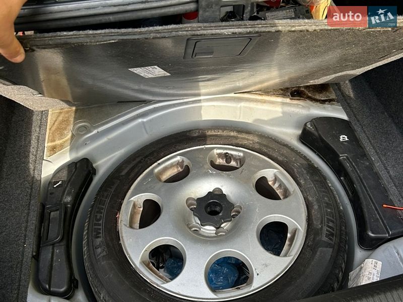 Седан Audi A4 2003 в Вышгороде