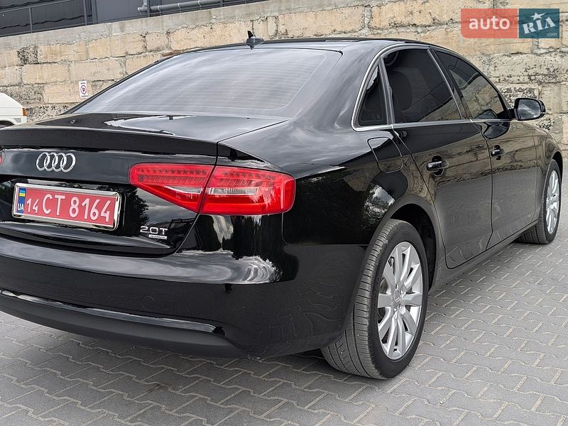 Седан Audi A4 2013 в Тернополі