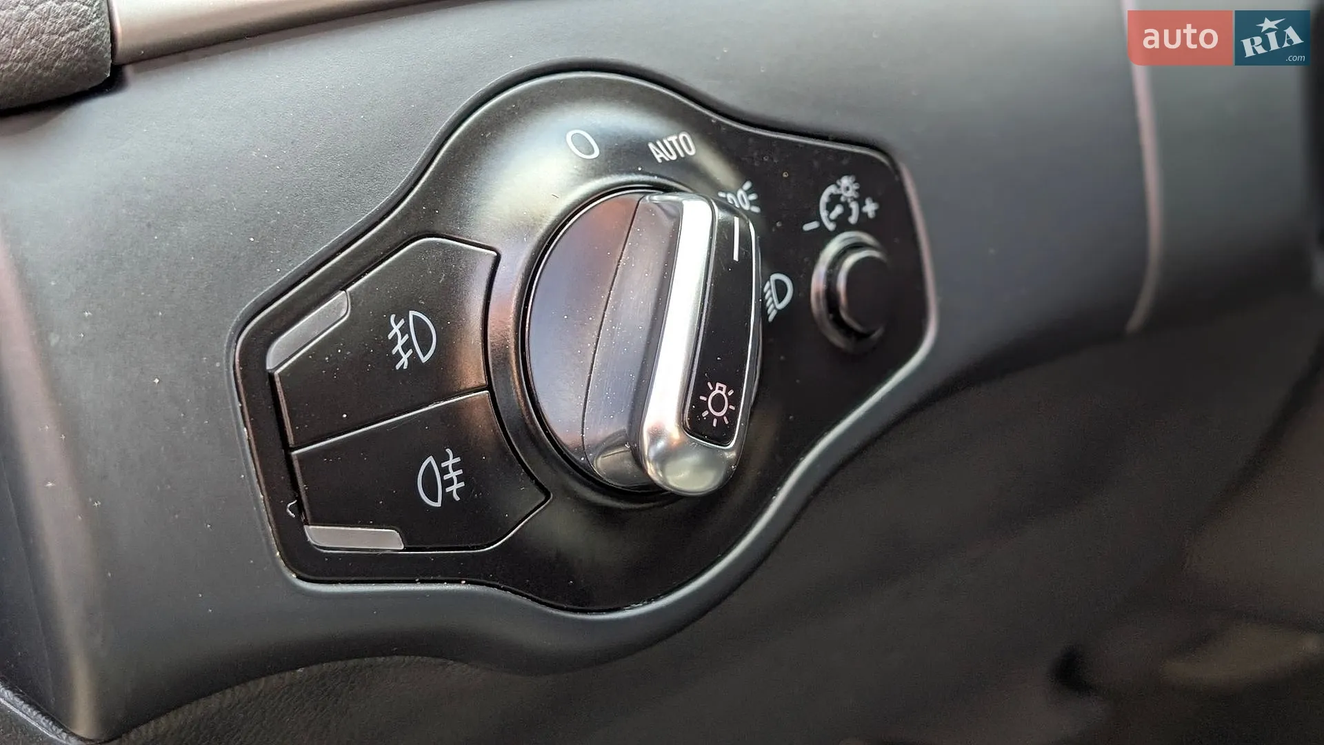 2013 Audi A4 - мініатюра 37
