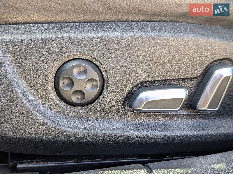 Седан Audi A4 2013 в Тернополі