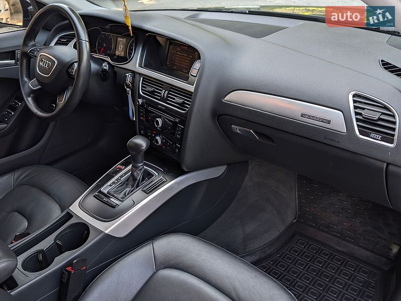 Седан Audi A4 2013 в Тернополі