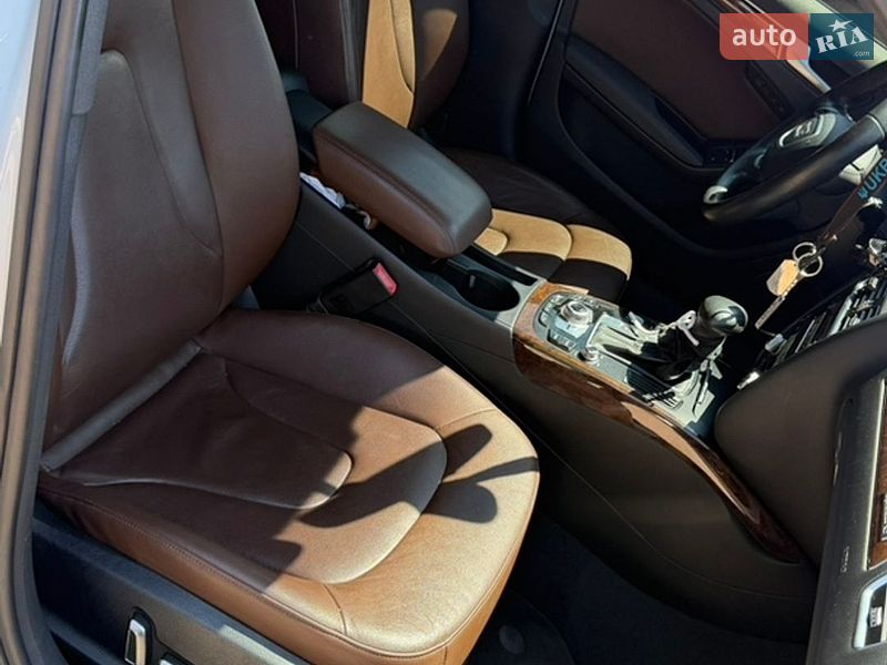 Седан Audi A4 2012 в Одесі