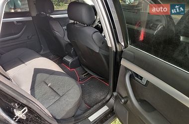 Седан Audi A4 2005 в Краснограде