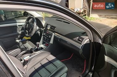 Седан Audi A4 2005 в Краснограде