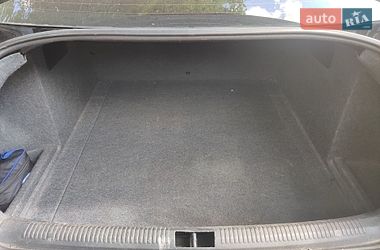 Седан Audi A4 2005 в Краснограде